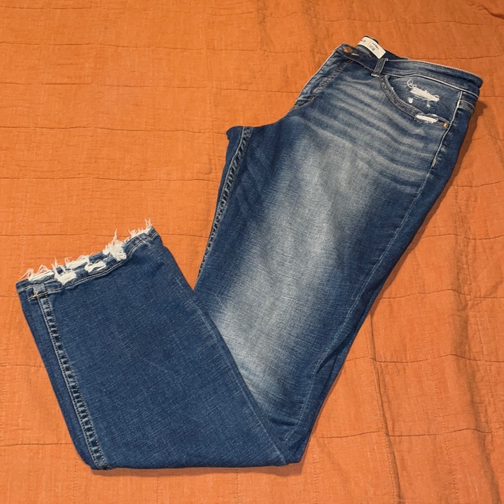 BKE Gabby Size 32/32 Straight Leg Jeans